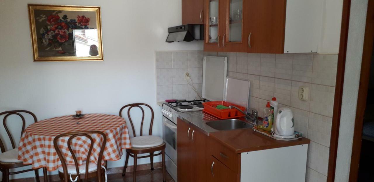 Apartment Perović Baška Voda Buitenkant foto